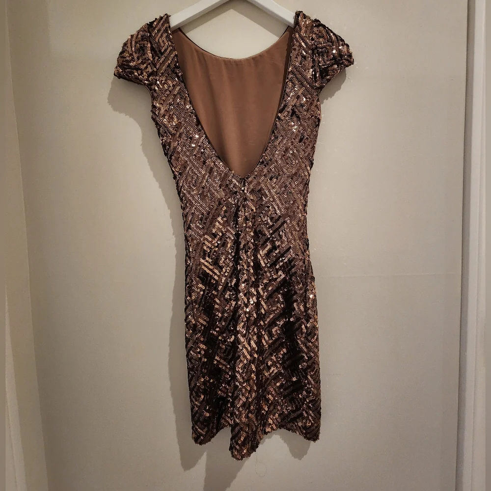 Gold Sequin Dress - XS - Picture 5 of 6